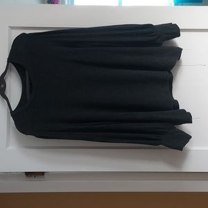 A black, 2X, tahari top